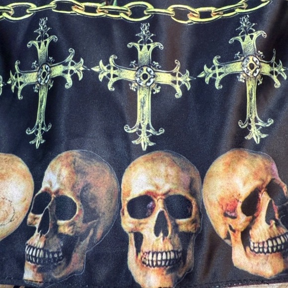 🖤 Heavy Gothic Reversible Hooded Cloak – Skull & Cross Design – Cosplay Vampire - Picture 5 of 16